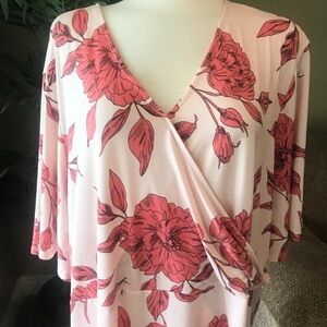 🇺🇸 Liz Claiborne Pink Floral Blouse